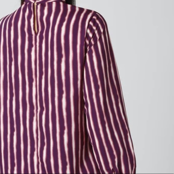 Van Huesen classy tie neck top in shade of purple and pink, brand new L size - Picture 4 of 7